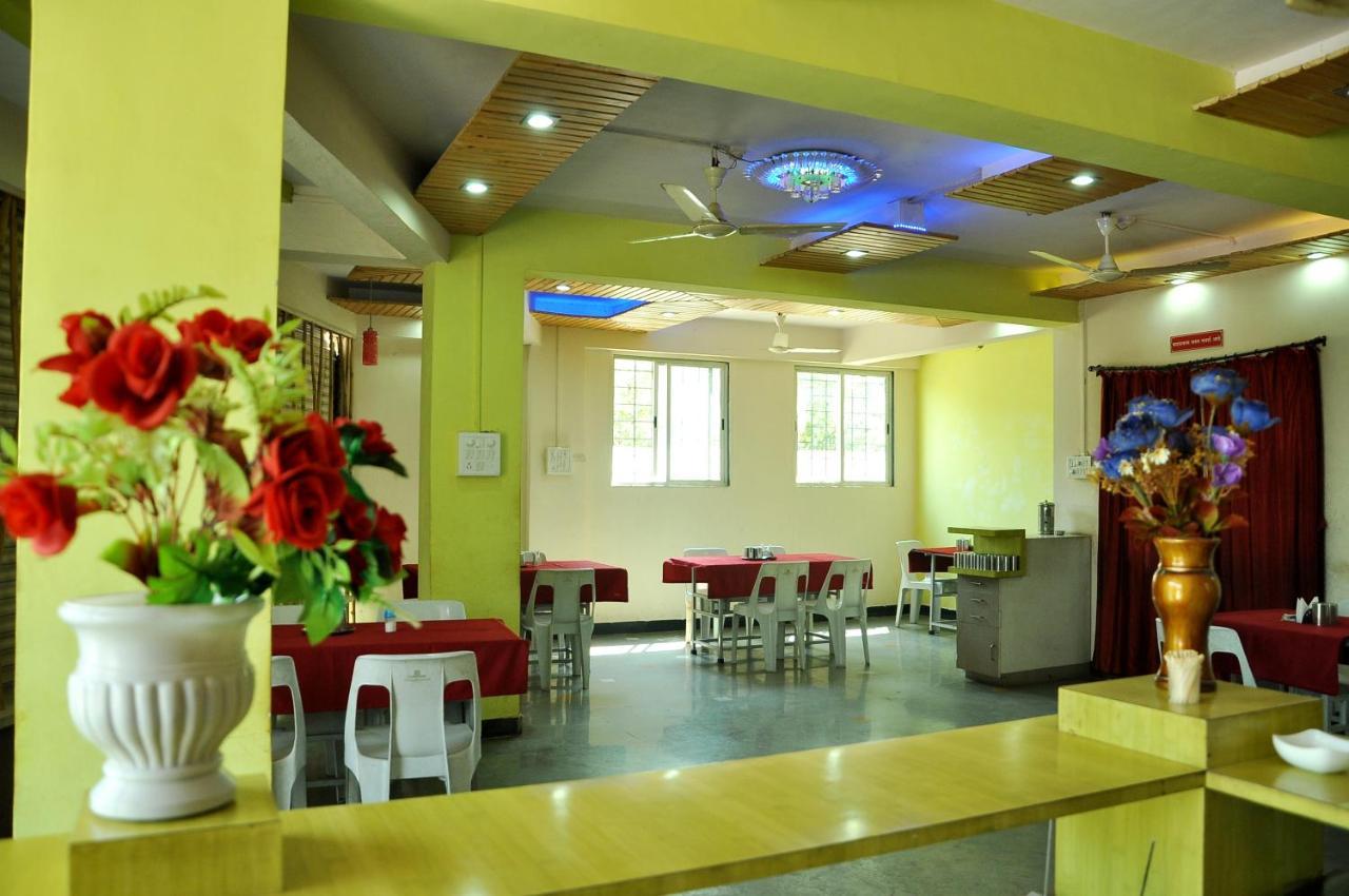 Sandesh Resort Wai Dış mekan fotoğraf